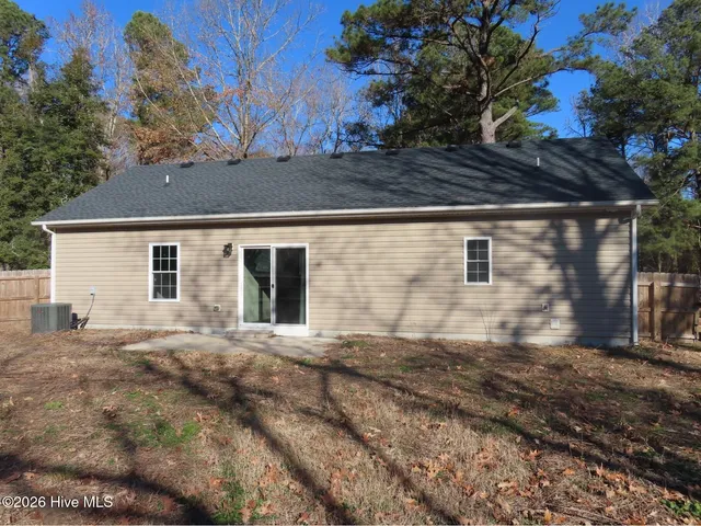 $298,000 | 121 Sycamore Drive, Moyock, NC 27958