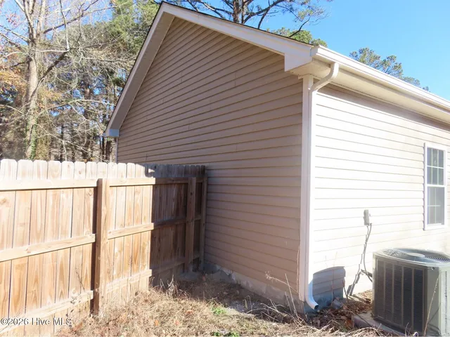 $298,000 | 121 Sycamore Drive, Moyock, NC 27958