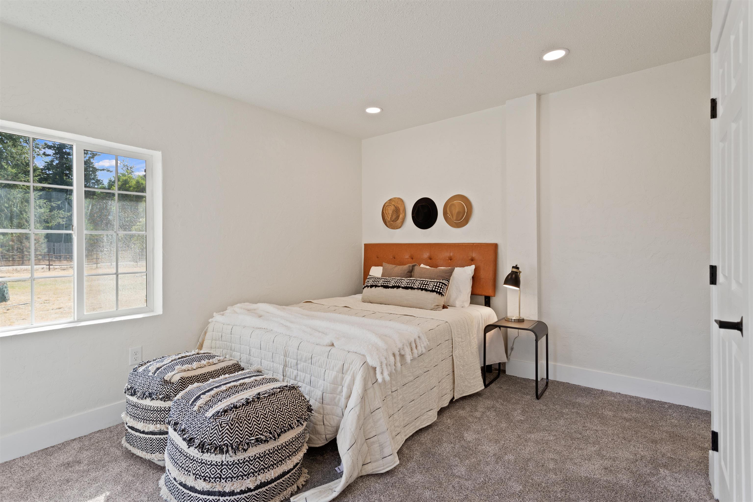 8819 East Bridges Road Elk, WA 99009 - Photo 14 of 43
