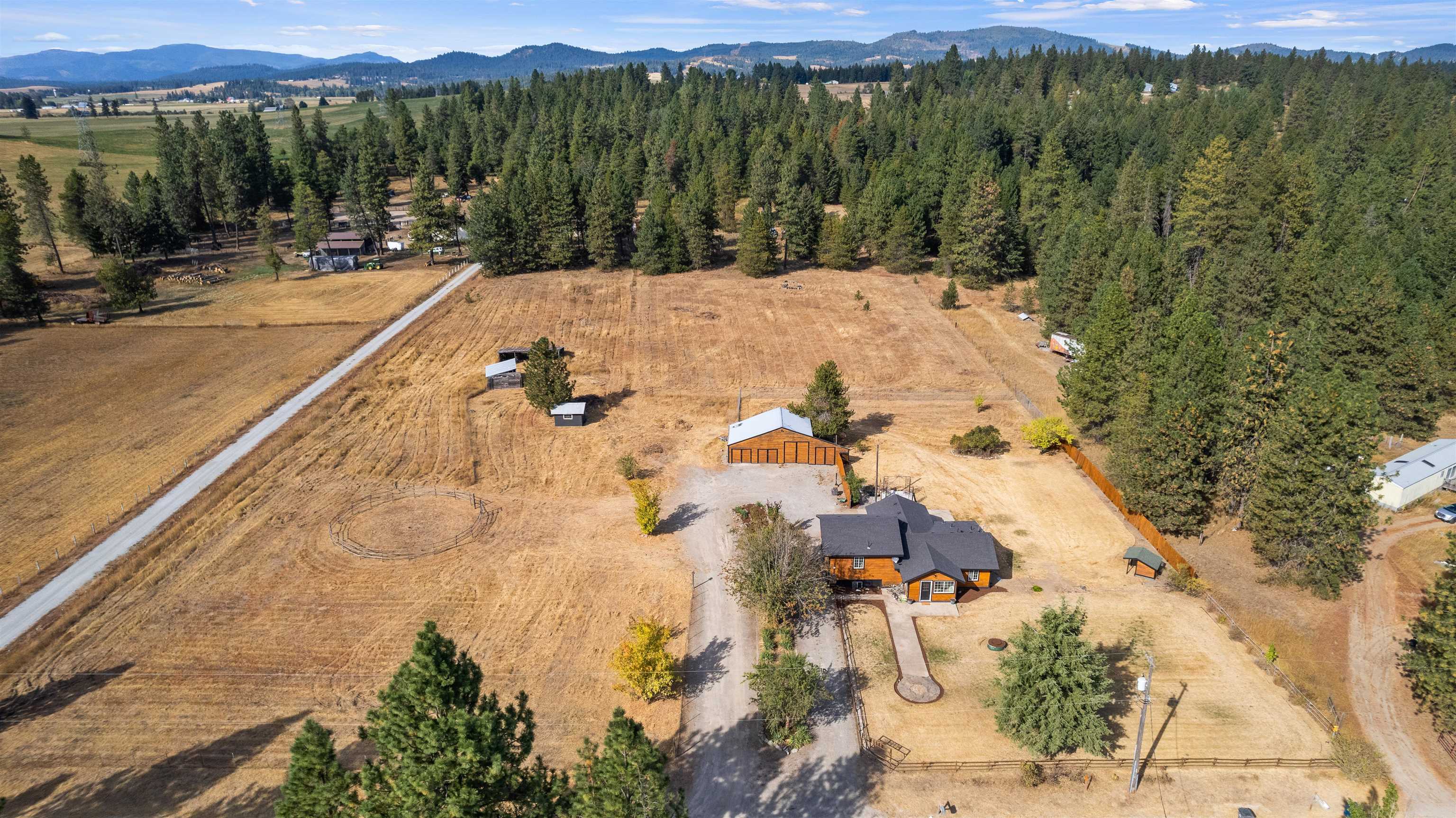 8819 East Bridges Road Elk, WA 99009 - Photo 35 of 43