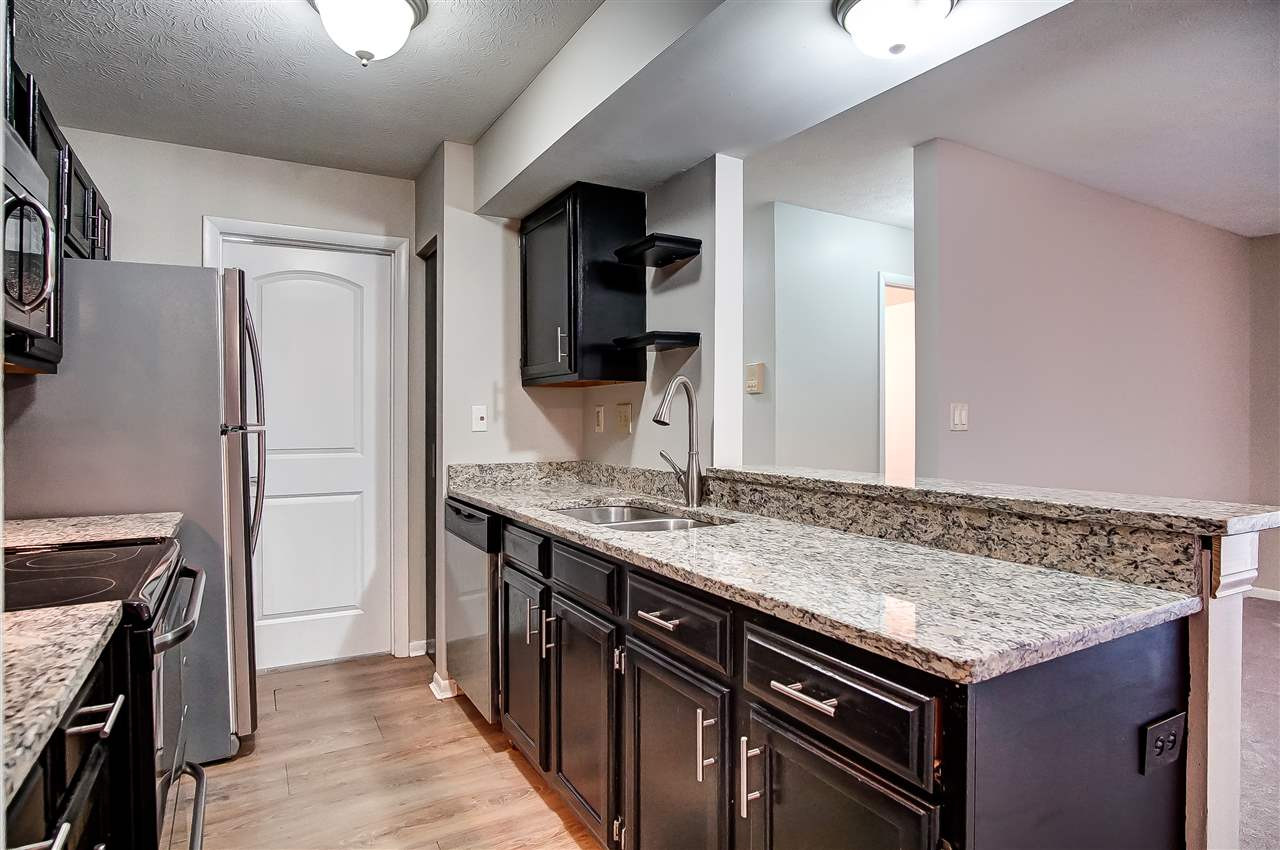 300 Timber Ridge Drive, Unit 1 Newport, KY 41071 - Photo 13 of 23 Photo 13