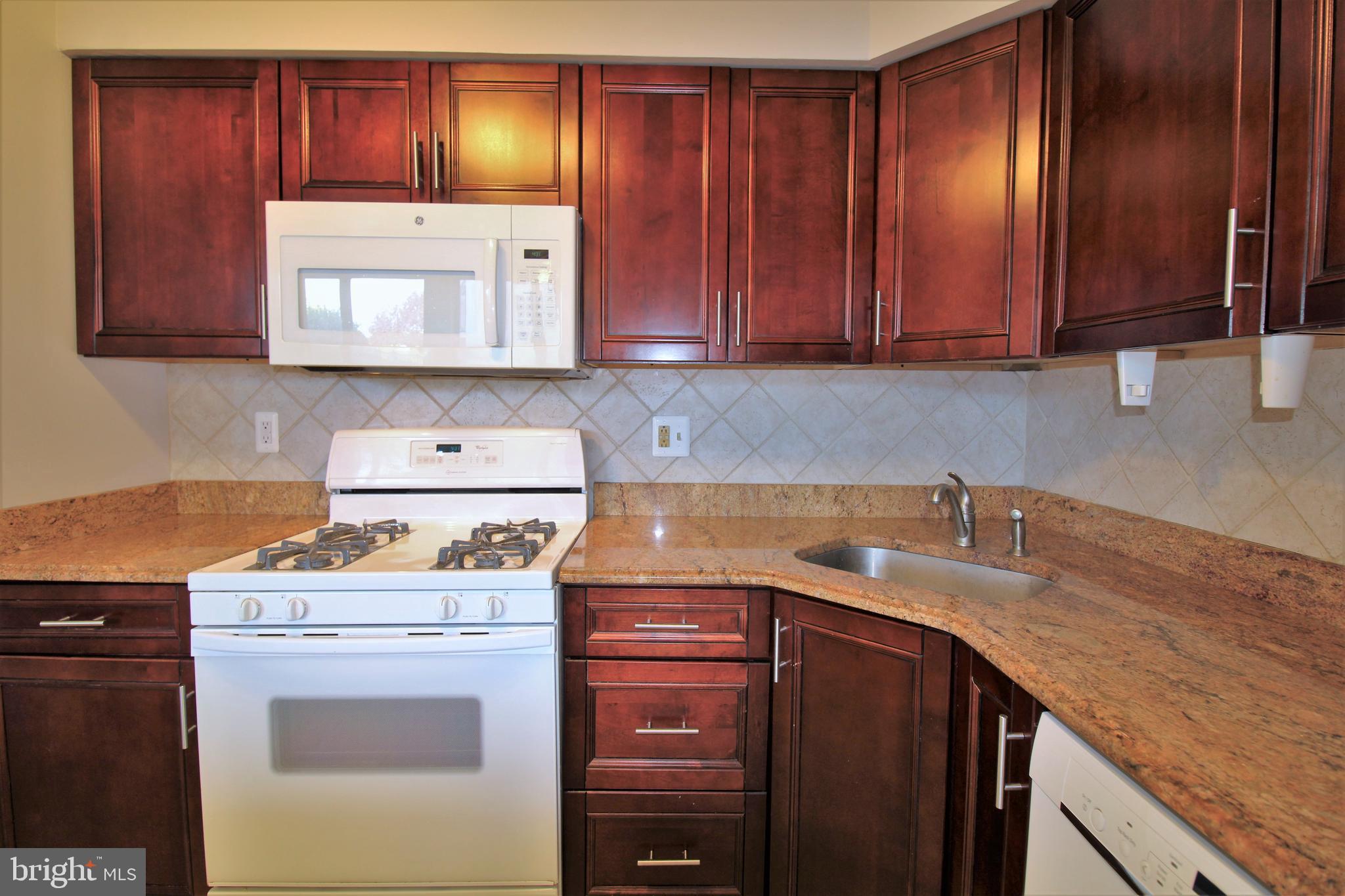 301 Byberry Road, Unit H4 Philadelphia, PA 19116 - Photo 12 of 35 Gallery Image 12
