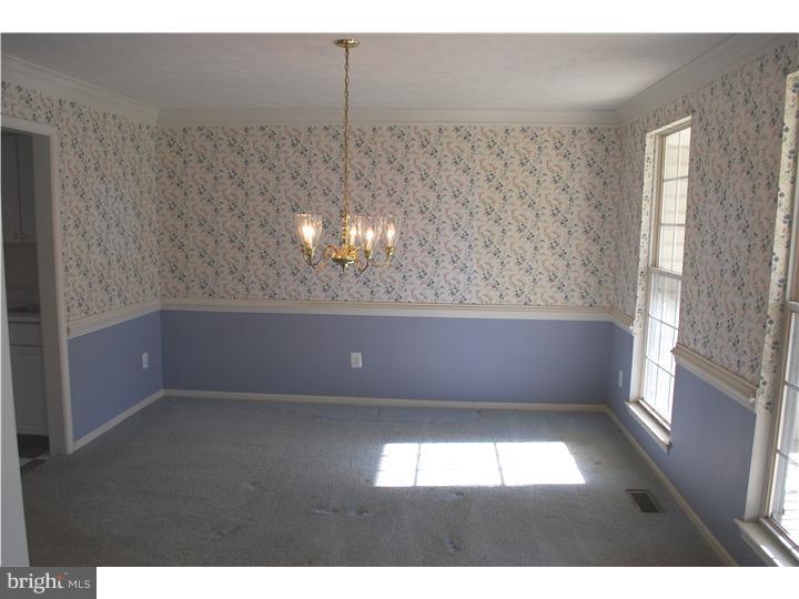 222 Rhett Drive Newark, DE 19702 - Photo 10 of 23 Dining Room