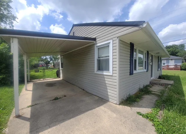 $159,900 | 2517 South 23rd Street, New Castle, IN 47362
