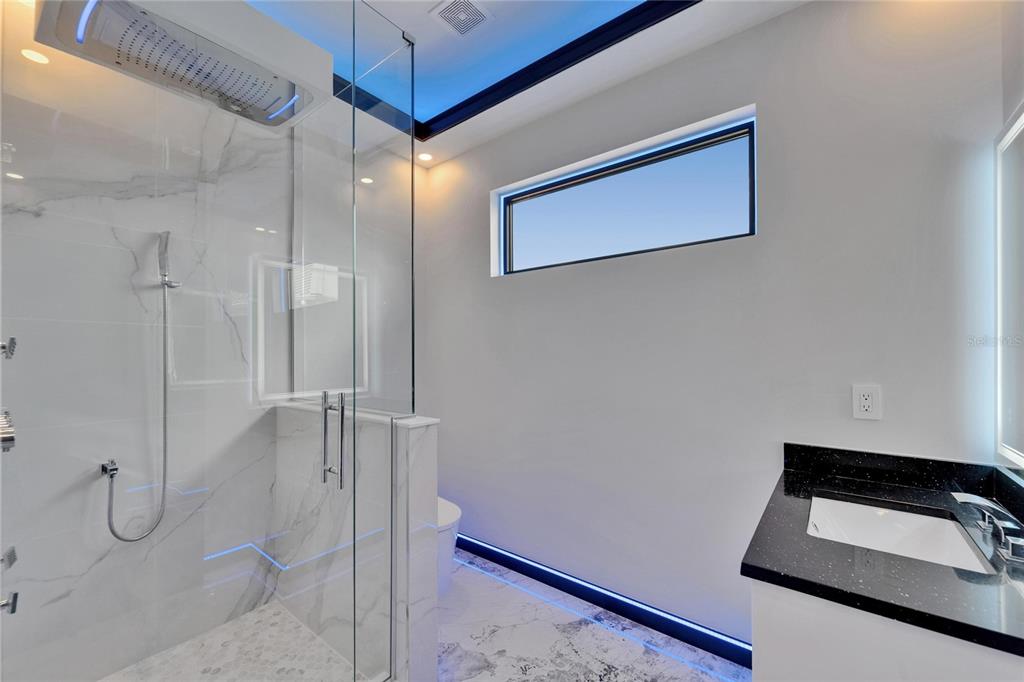 6520 Simone Shores Circle Apollo Beach, FL 33572 - Photo 24 of 99