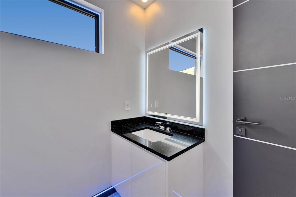 6520 Simone Shores Circle Apollo Beach, FL 33572 - Photo 25 of 99