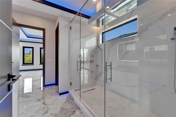 $1,449,000 | 6520 Simone Shores Circle, Apollo Beach, FL 33572