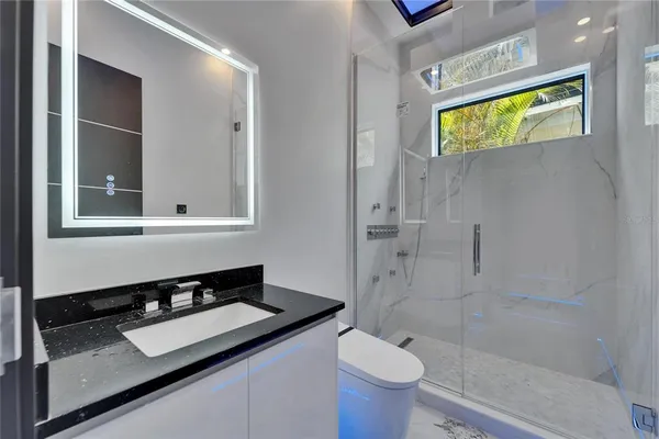 $1,449,000 | 6520 Simone Shores Circle, Apollo Beach, FL 33572