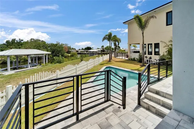 $1,449,000 | 6520 Simone Shores Circle, Apollo Beach, FL 33572