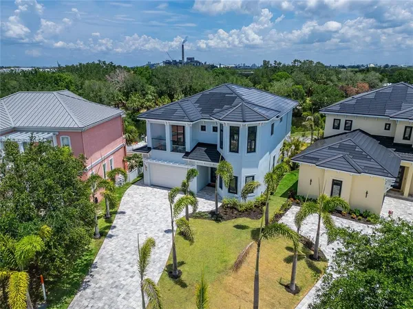 $1,449,000 | 6520 Simone Shores Circle, Apollo Beach, FL 33572