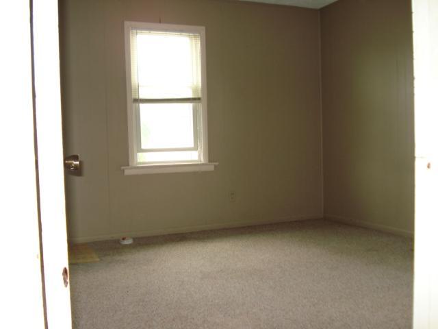 1026 North Burnett Road Springfield, OH 45503 - Photo 6 of 12