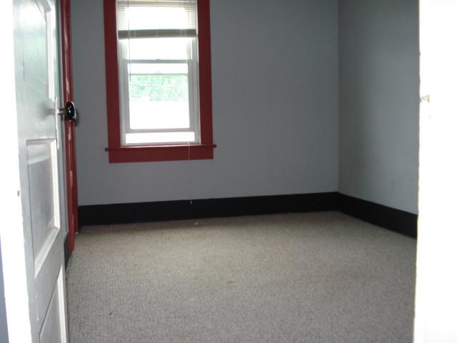 1026 North Burnett Road Springfield, OH 45503 - Photo 7 of 12