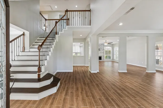 $545,000 | 2006 Raven's Crest Drive, Sugar Land, TX 77478