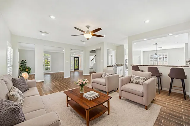 $545,000 | 2006 Raven's Crest Drive, Sugar Land, TX 77478