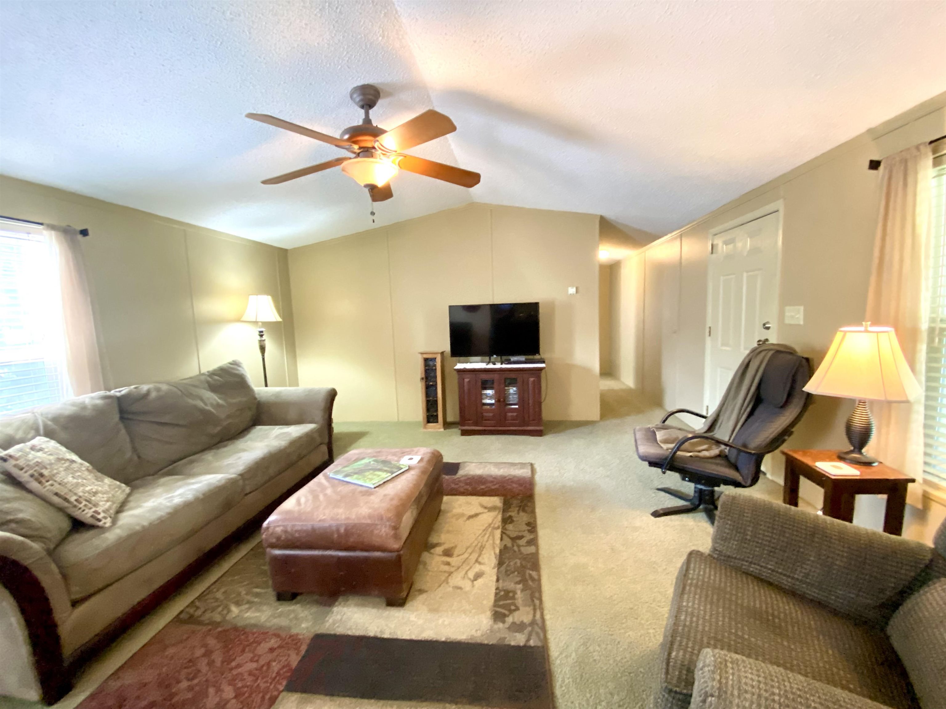 435 32 Road, Unit 140 Clifton, CO 81520 - Photo 6 of 17 Gallery Image 6