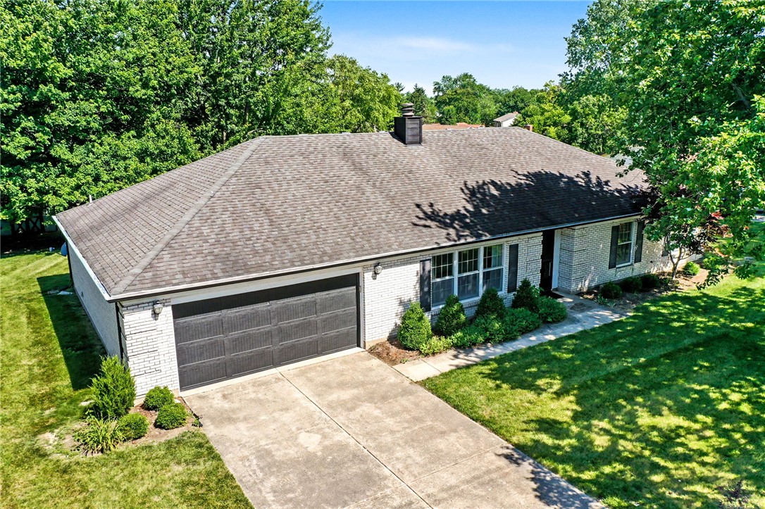 9909 Sheehan Road Centerville, OH 45458 - Photo 3 of 50