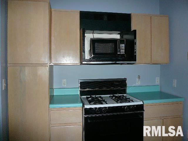 3141 Telegraph Road Davenport, IA 52804 - Photo 6 of 20 Gallery Image 6