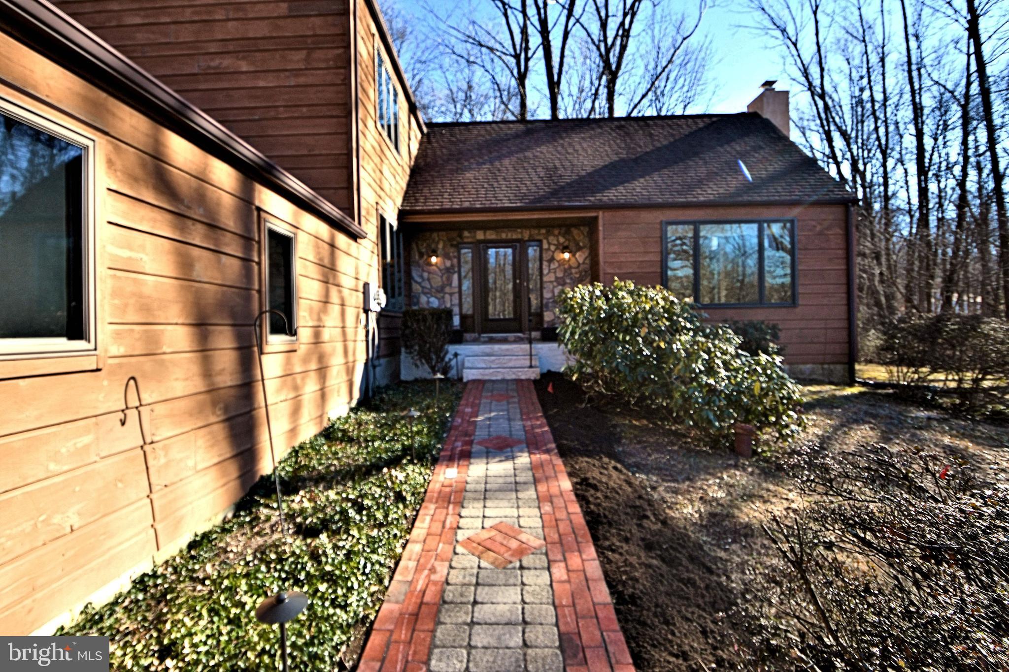 125 Grubb Road Pottstown, PA 19465 - Photo 3 of 60 Gallery Image 3