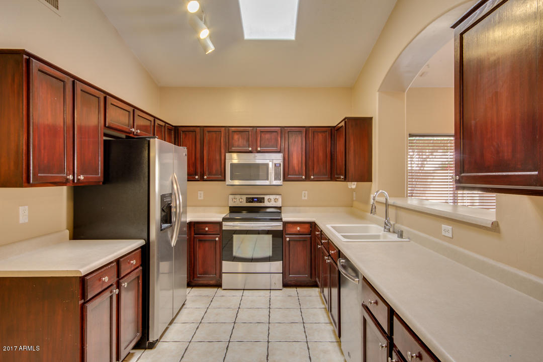 11033 West Granada Road Avondale, AZ 85392 - Photo 11 of 38 12-Granada