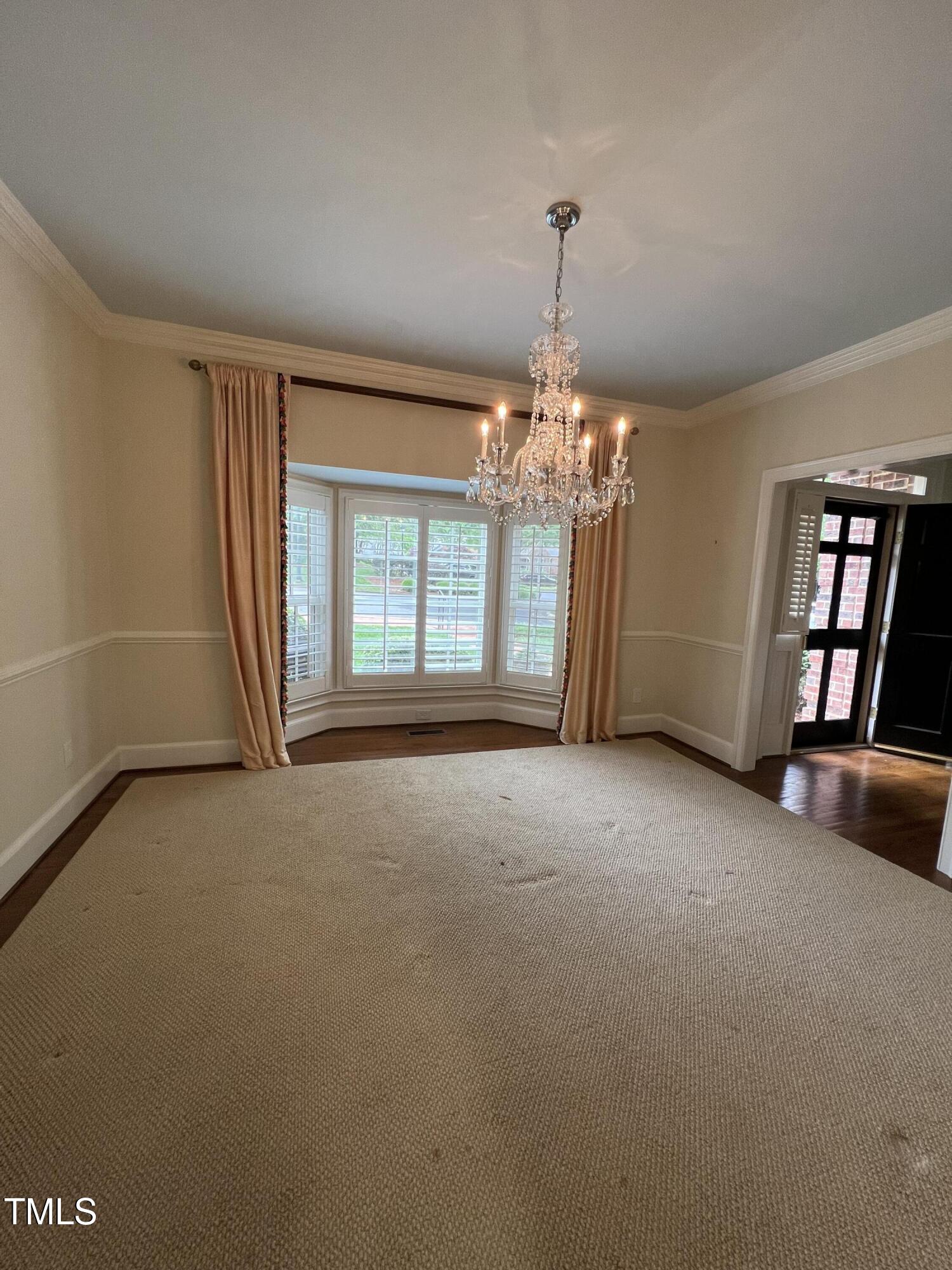 3349 Ridgecrest Court Raleigh, NC 27607 - Photo 4 of 19 IMG_5824