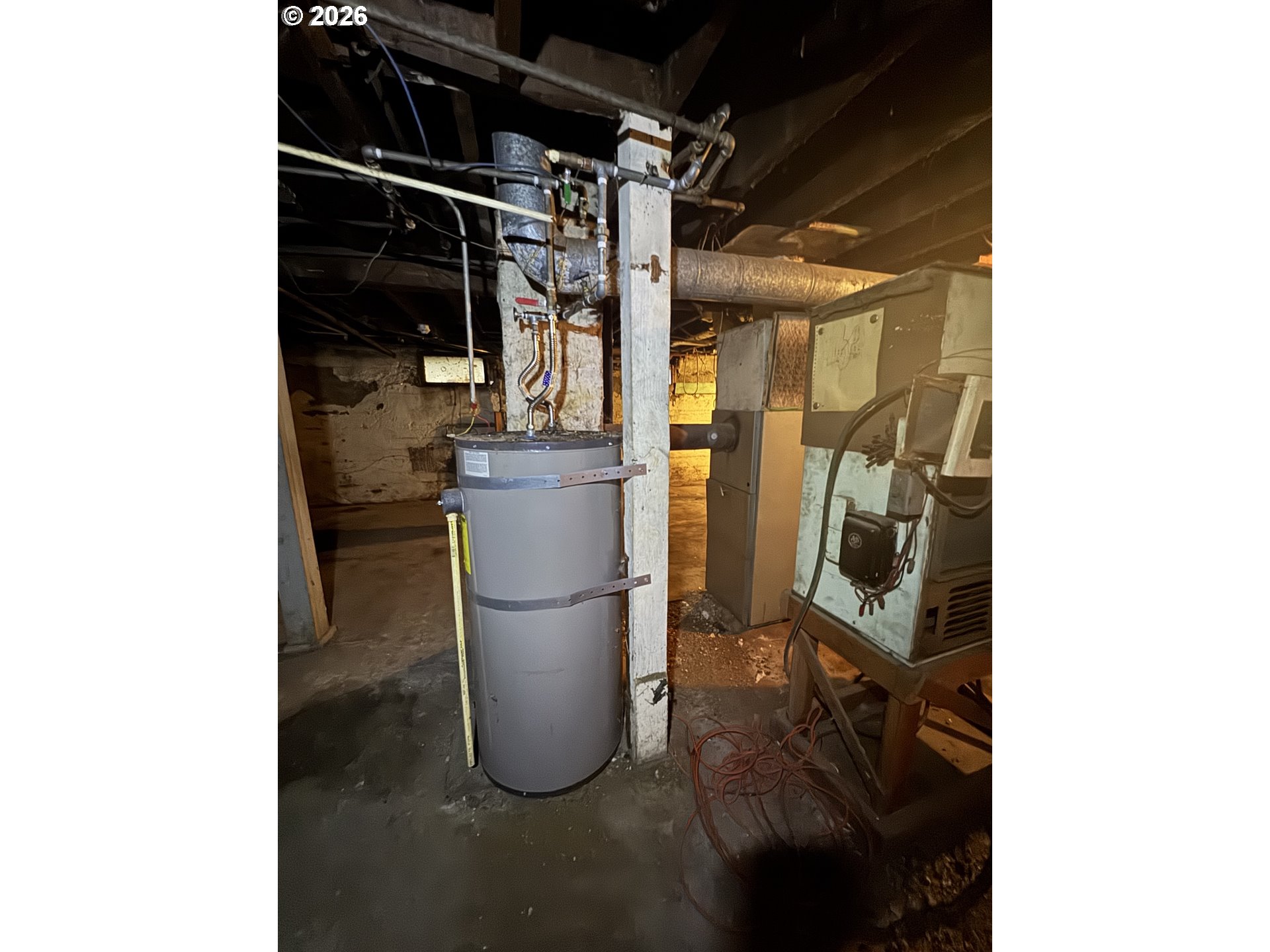 6422 Southeast Carlton Street Portland, OR 97206 - Photo 21 of 27 a utility room with dryer and washer