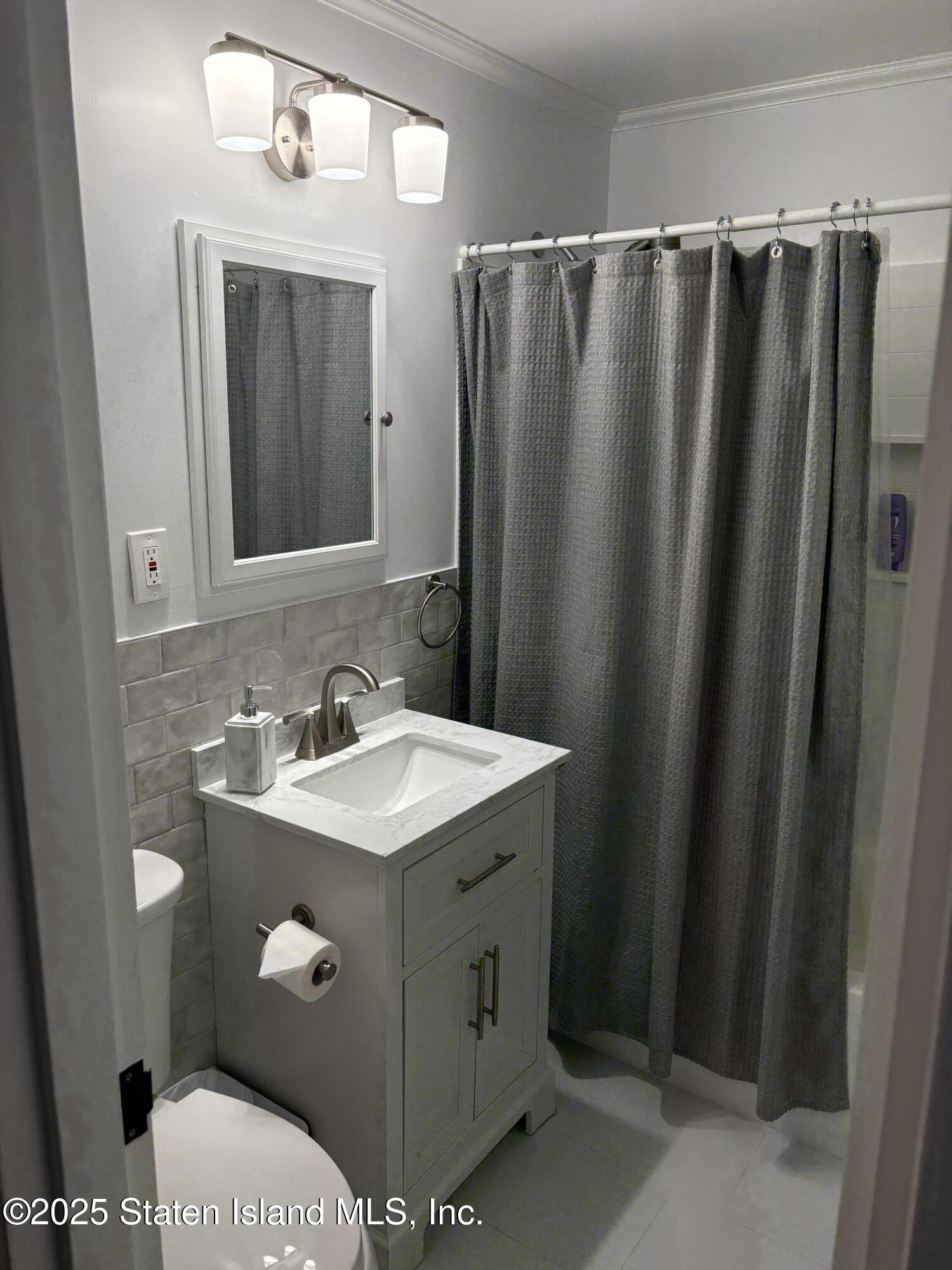 3747 Amboy Road, Unit 1A Staten Island, NY 10308 - Photo 22 of 23 IMG_4841