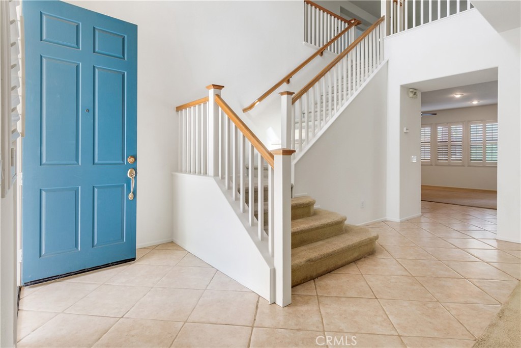 9140 Village Way Riverside, CA 92508 - Photo 2 of 37 Entry