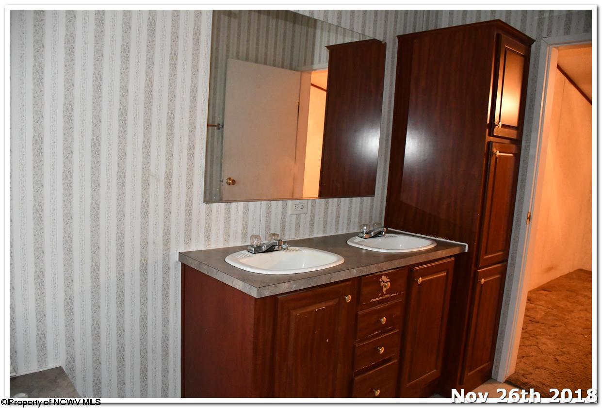 329 Ridgeview Jane Lew, WV 26378 - Photo 11 of 18 Gallery Image 11
