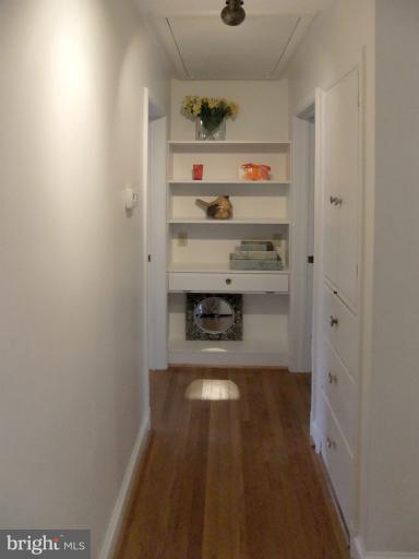 6107 Wiscasset Road Bethesda, MD 20816 - Photo 10 of 21 Interior (General)