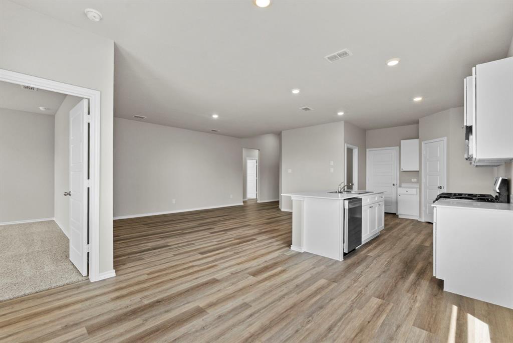 9712 Austin Holw Road Crowley, TX 76036 - Photo 16 of 27