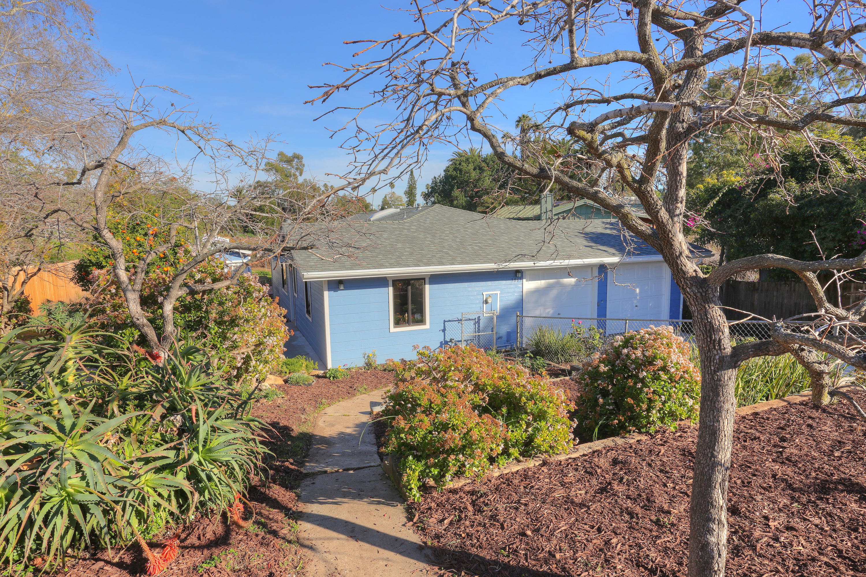 3865 Fairfax Road Santa Barbara, CA 93110 - Photo 1 of 28 Front Yard/House