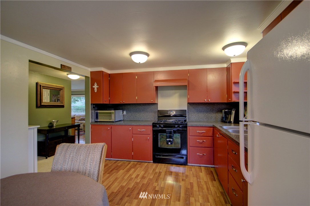 16315 Andal Road Mount Vernon, WA 98274 - Photo 4 of 25 Gallery Image 4