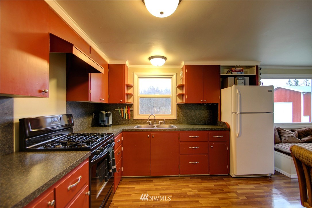 16315 Andal Road Mount Vernon, WA 98274 - Photo 10 of 25 Gallery Image 10