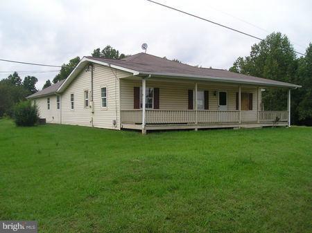 11800 Cross Rd Trail Brandywine, MD 20613 - Photo 1 of 1 Exterior (Front)