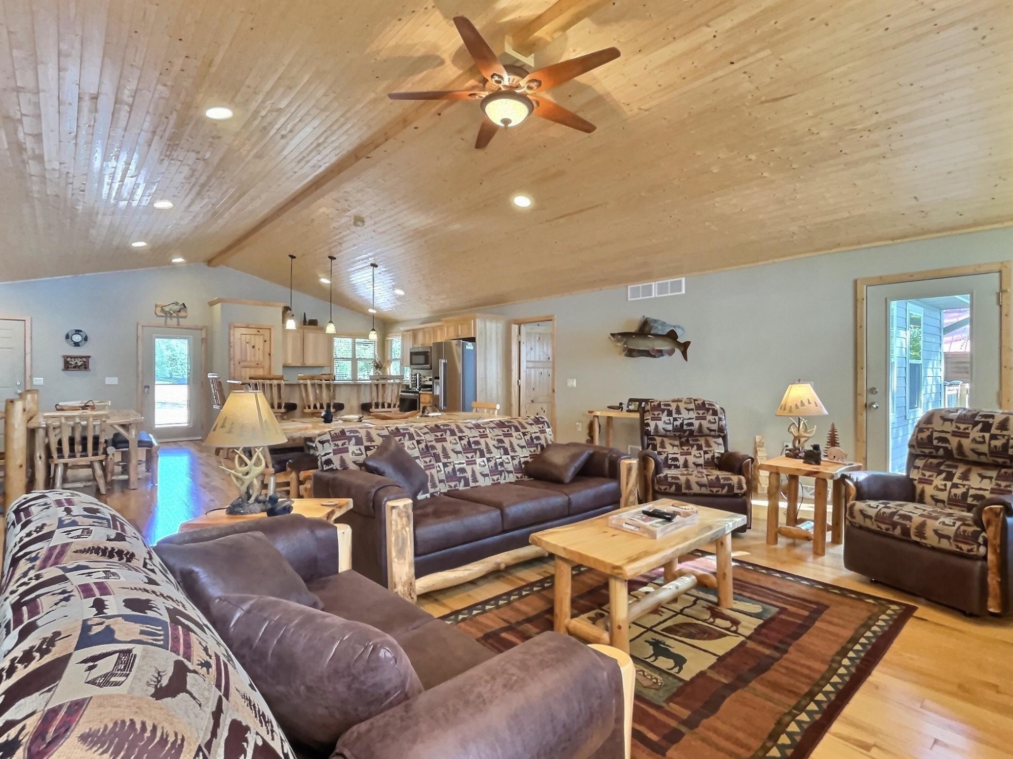 4255 West Lake George Road Rhinelander, WI 54501 - Photo 14 of 58 Gallery Image 14