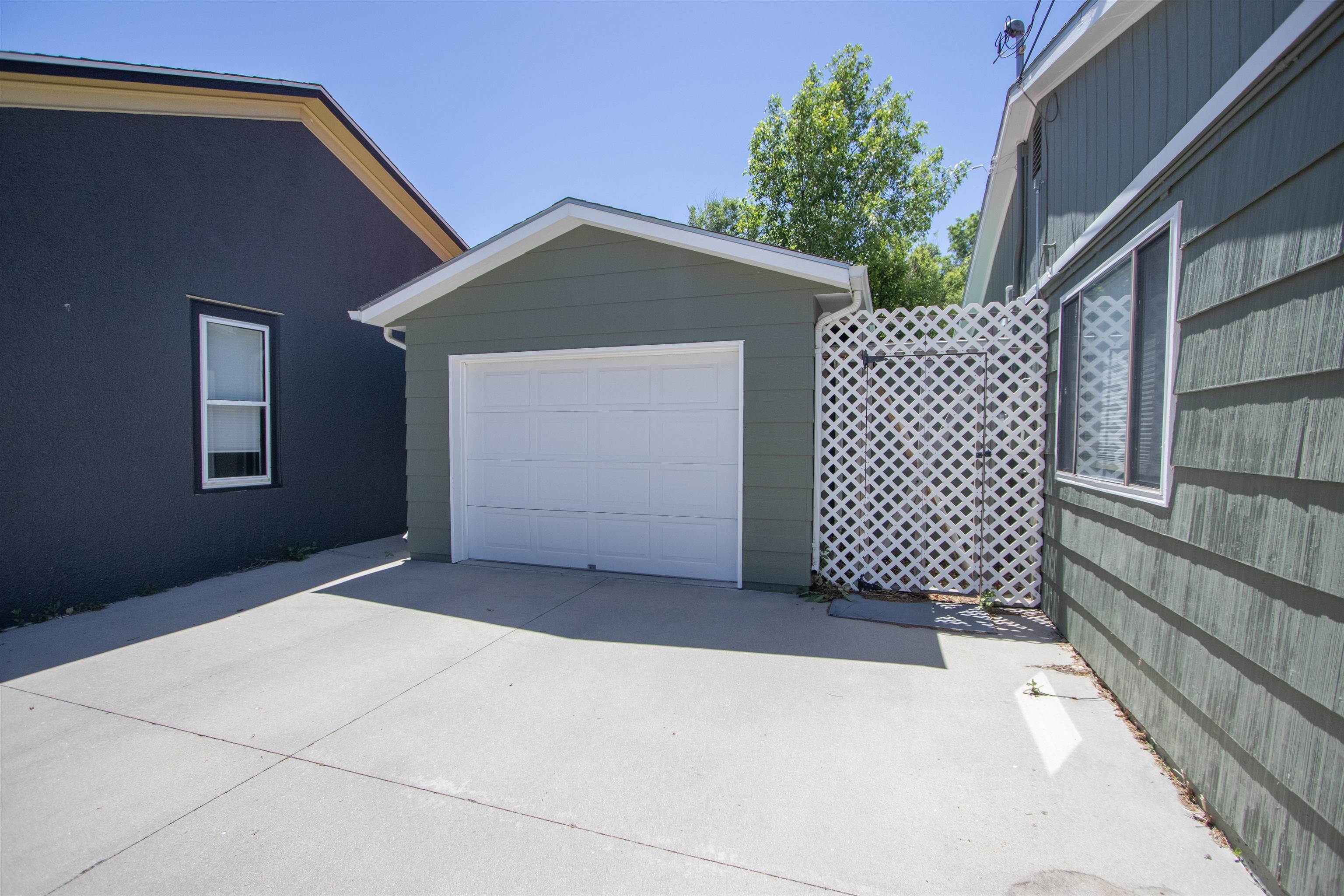 241 West 11th Street Casper, WY 82601 - Photo 31 of 34