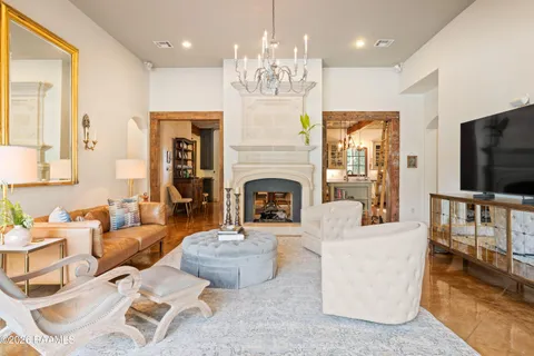 $1,540,000 | 109 Mossy Oaks Avenue, Lafayette, LA 70503