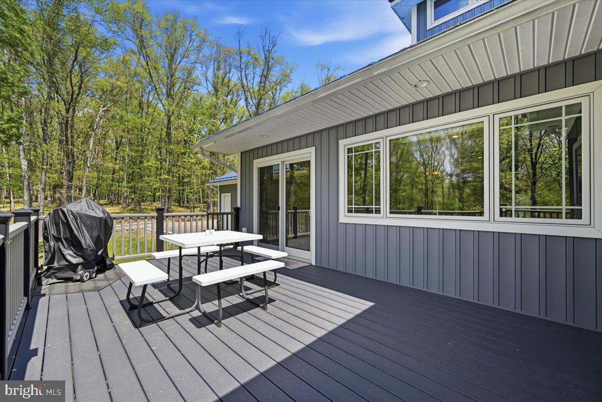 115 Ridgewood Lane Hawley, PA 18428 - Photo 66 of 105