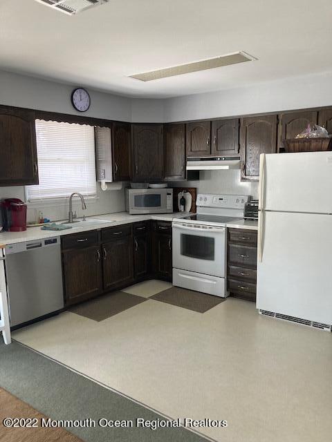 914 Boxer Drive Forked River, NJ 08731 - Photo 10 of 19 IMG_0364 (1)