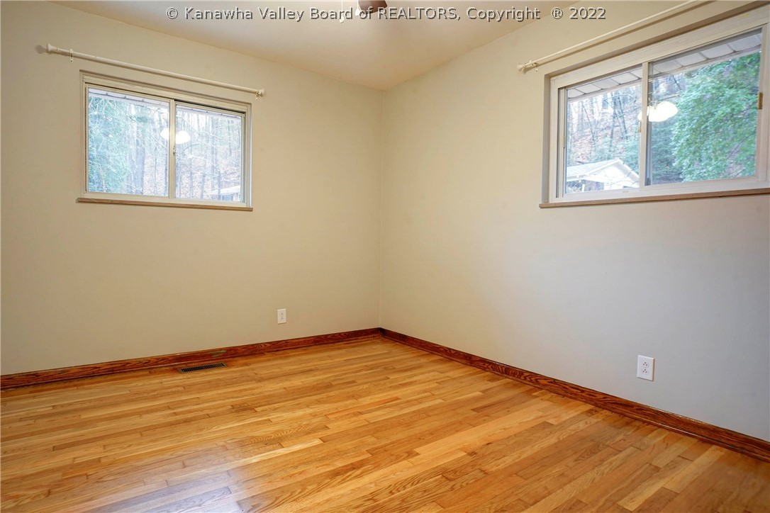 1806 Pine Manor Road Charleston, WV 25311 - Photo 13 of 28 Gallery Image 13