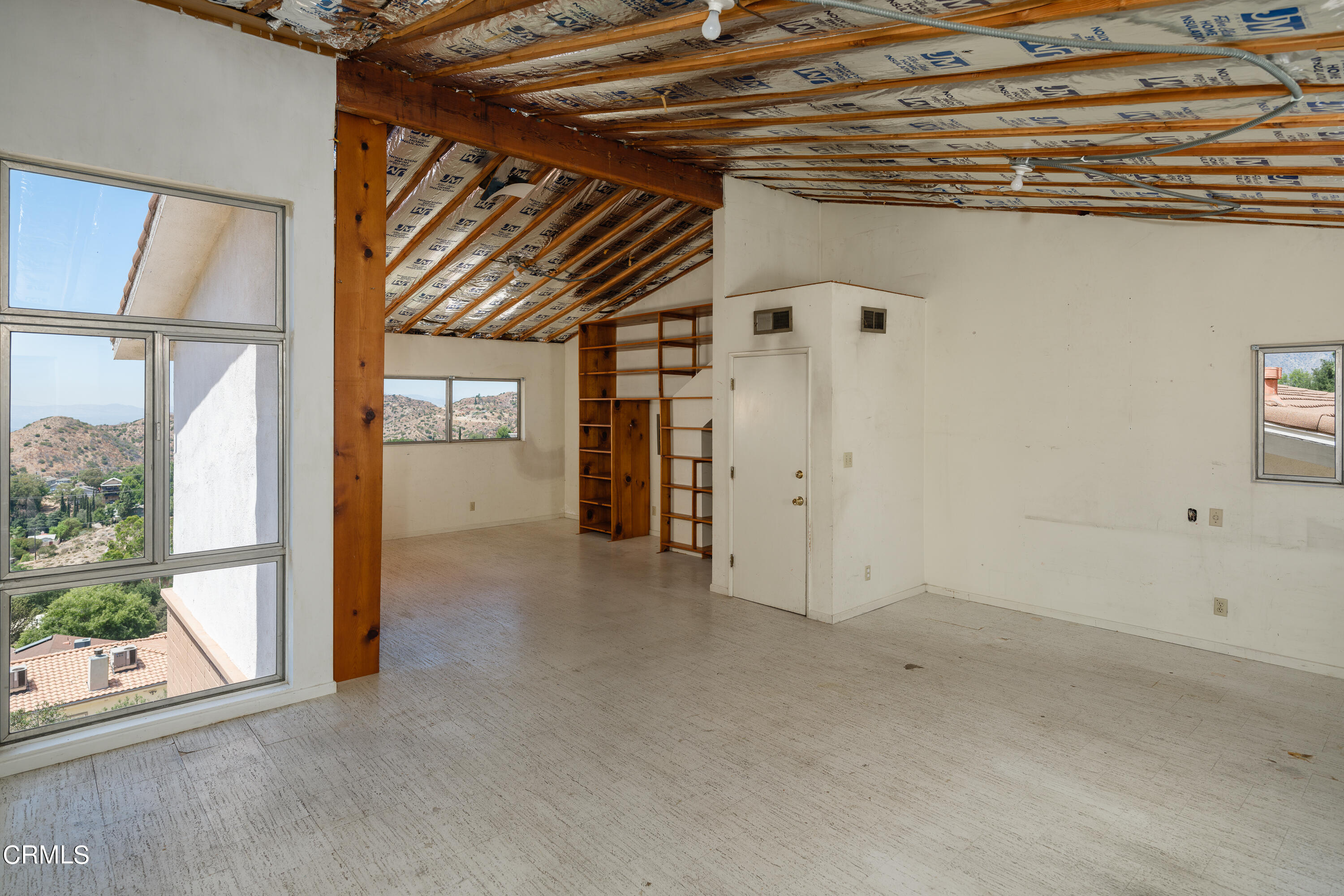 7162 Estepa Drive Tujunga, CA 91042 - Photo 19 of 43 a view of a room with an empty space