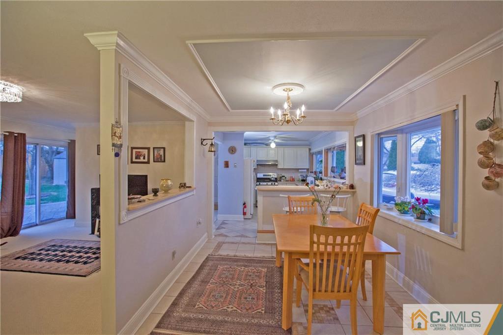 72 Kendall Road Kendall Park, NJ 08824 - Photo 4 of 13 Gallery Image 4