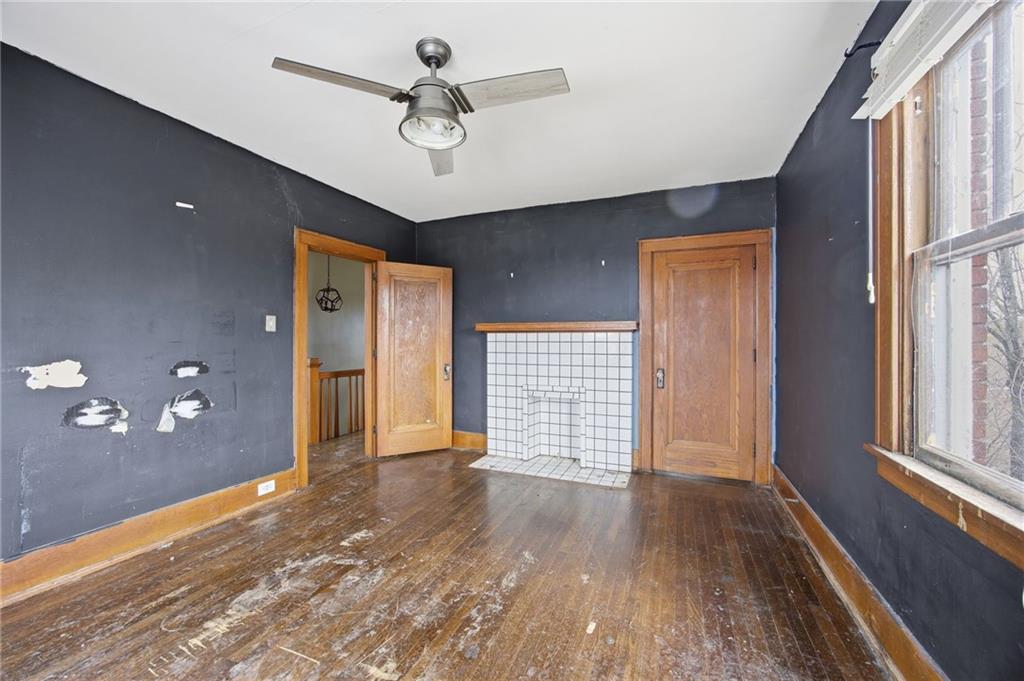 2900 Middletown Road Pittsburgh, PA 15204 - Photo 18 of 33