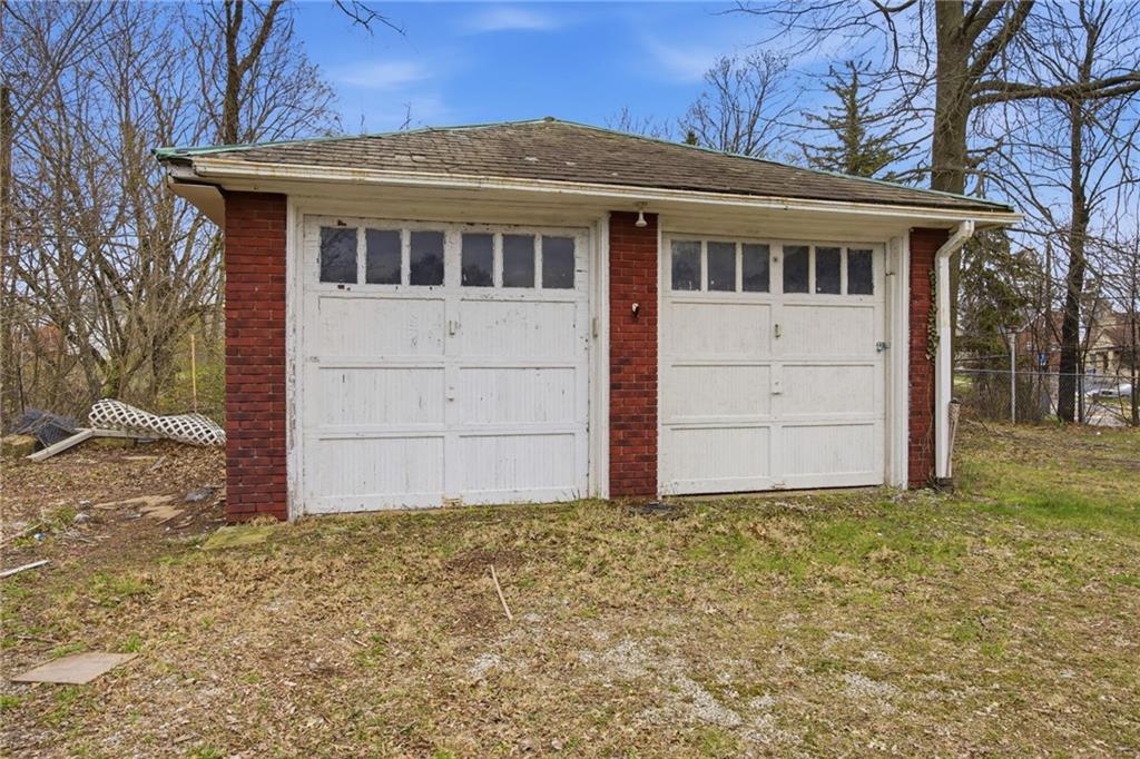 2900 Middletown Road Pittsburgh, PA 15204 - Photo 32 of 33