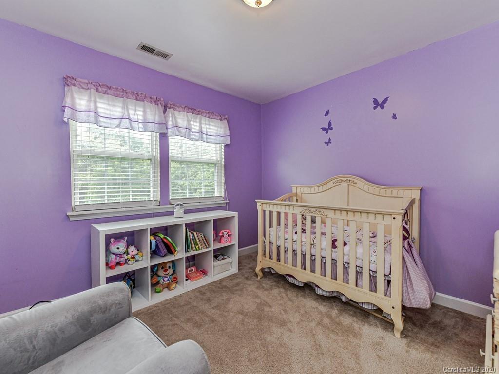 7801 Ebony Road Charlotte, NC 28216 - Photo 27 of 42 Gallery Image 27