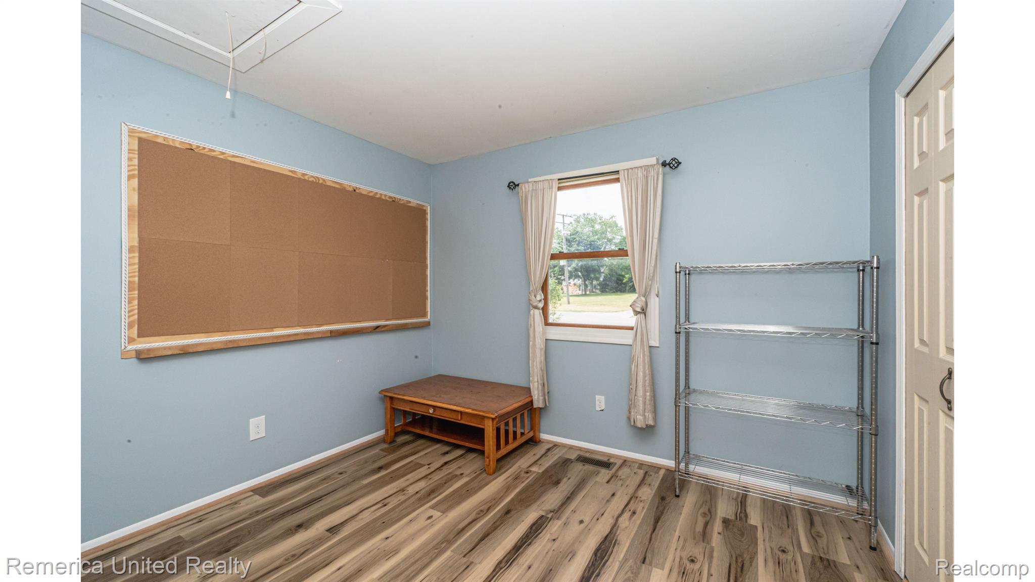690 Gamma Road Walled Lake, MI 48390 - Photo 36 of 64 Gallery Image 36