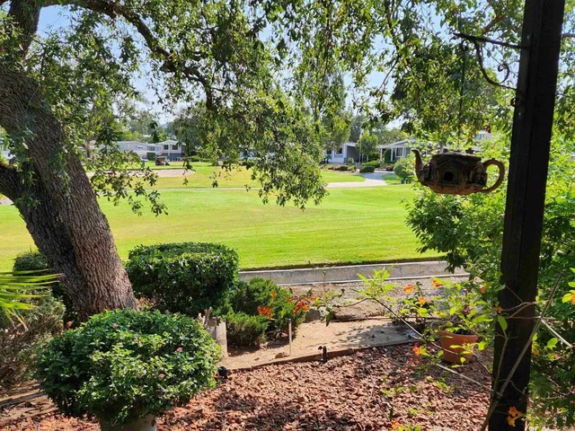 a view of entrance door of the house