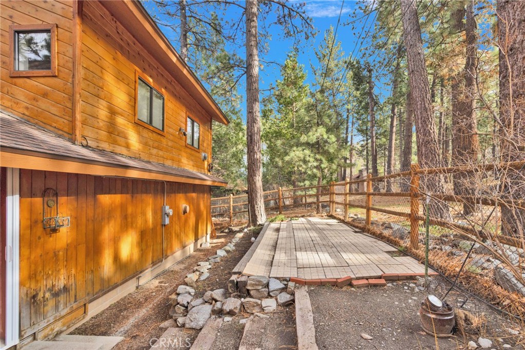 985 Pheasant Road Wrightwood, CA 92397 - Photo 42 of 54