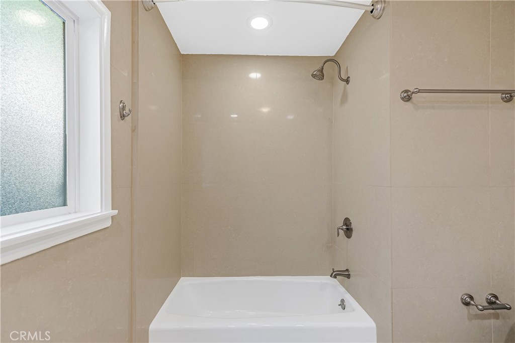 1111 Arbor Dell Road Los Angeles, CA 90041 - Photo 30 of 43