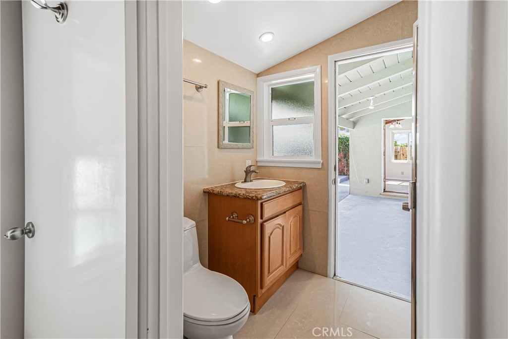 1111 Arbor Dell Road Los Angeles, CA 90041 - Photo 37 of 43